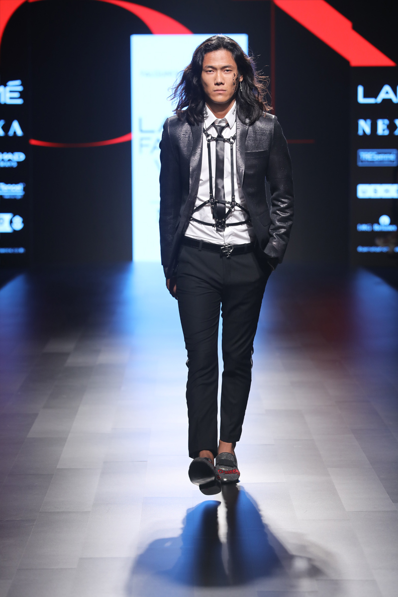 MEN'S WEAR COLLECTION