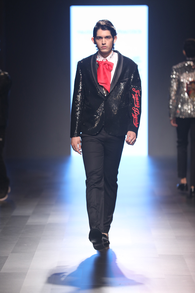 MEN'S WEAR COLLECTION