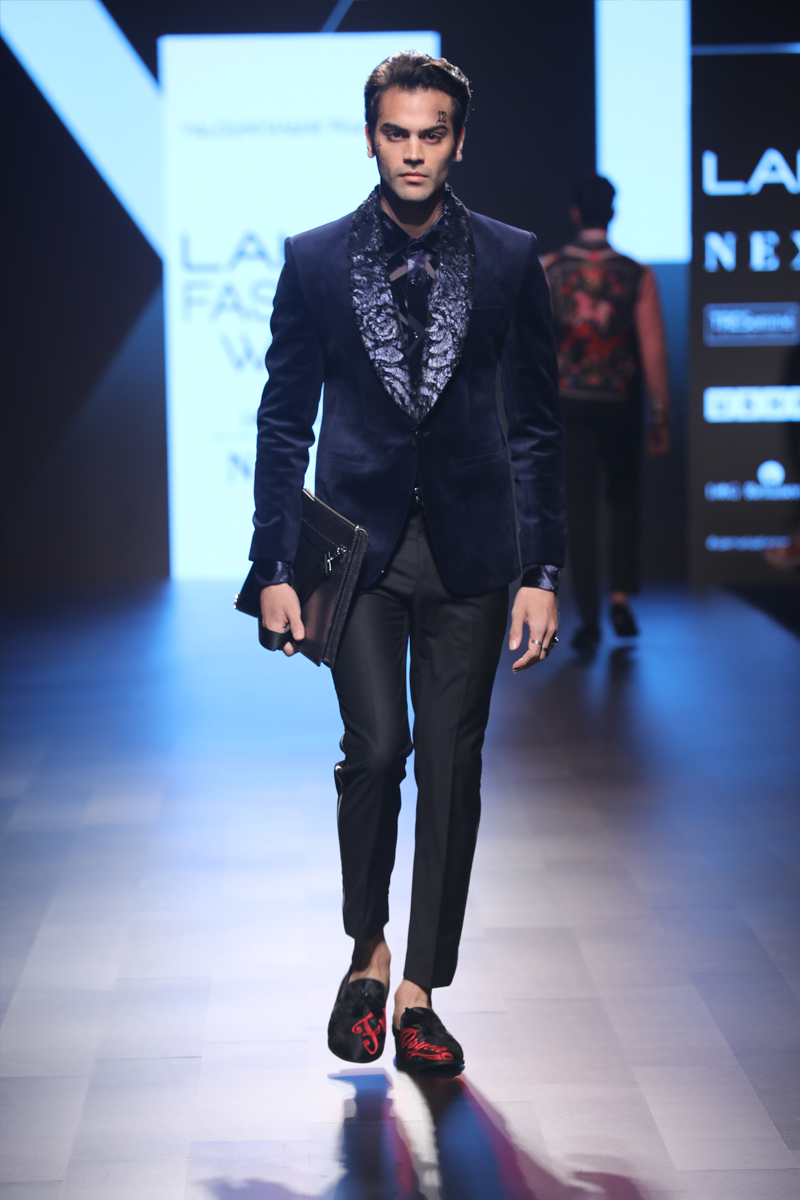 MEN'S WEAR COLLECTION