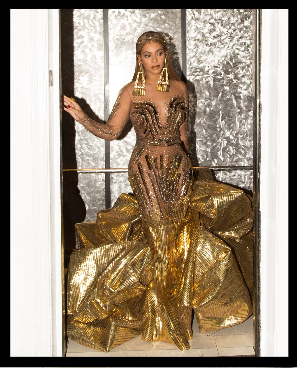 BEYONCE AT WEARABLE ART GALA